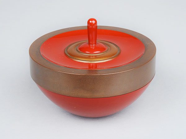 3��@�n�� ��O�Y�@Watanabe Kisaburo 3rd�^�w���܁x�@a tea caddy in the shape of top (&ldquo;Koma&rdquo;)